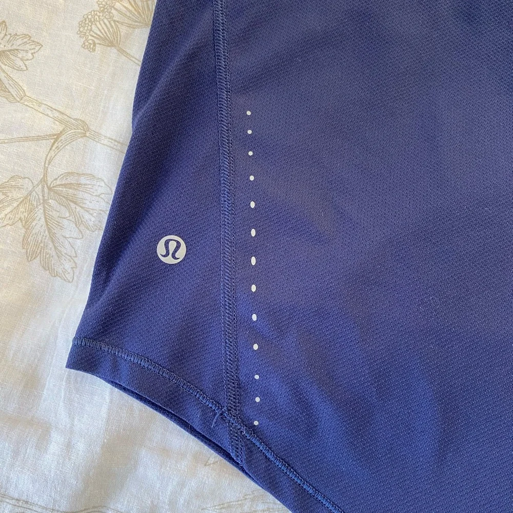 Lululemon High-Neck Running and Training T-Shirt in Night Sea - Picture 6 of 8